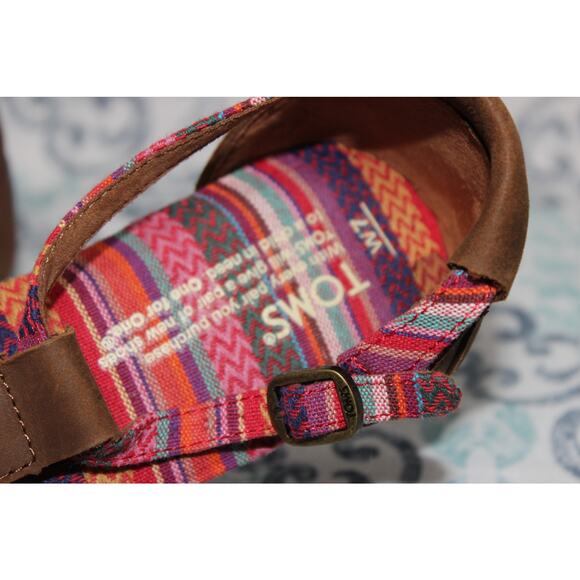 Toms Womens Multi-Color Tribal Boho‎ Leather Adjustable T-Strap Playa Sandals W7 - Picture 3 of 8